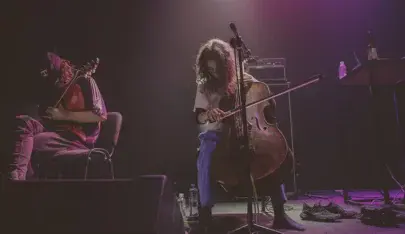 Biografía de Mabe Fratti, violonchelista guatemalteca