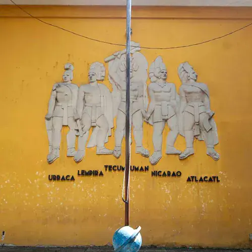 Cinco caciques Galeotti Torres