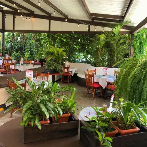 Cafetería Los Alpes