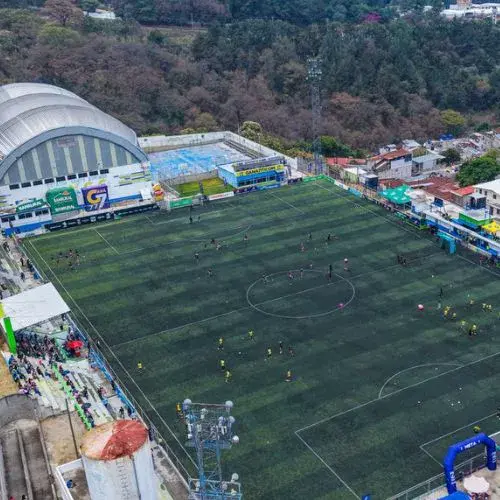 Estadio_Santo_Domingo_Guzman_Mixco