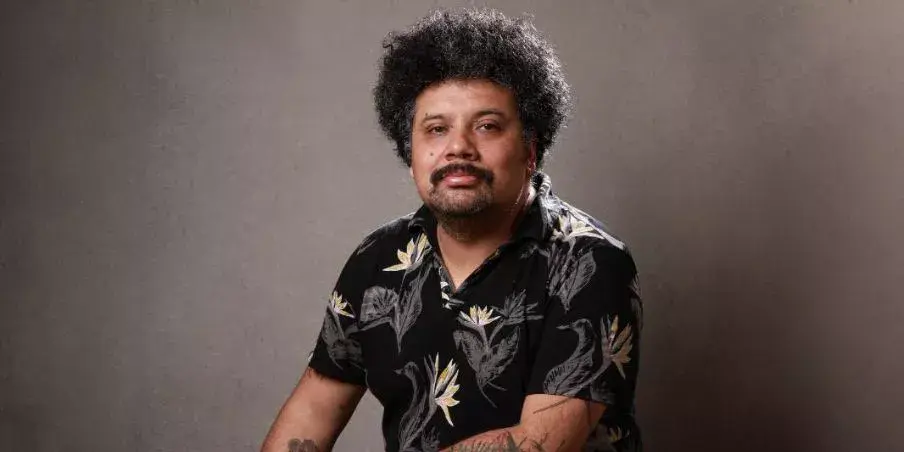 Julio Serrano Echeverría y su trabajo como escritor