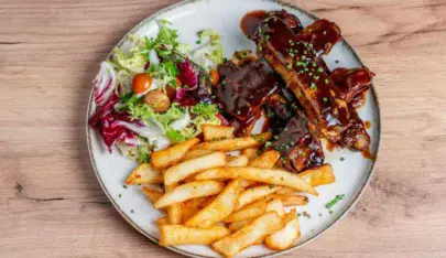 Receta para hacer costillas de cerdo a la barbacoa en Guatemala